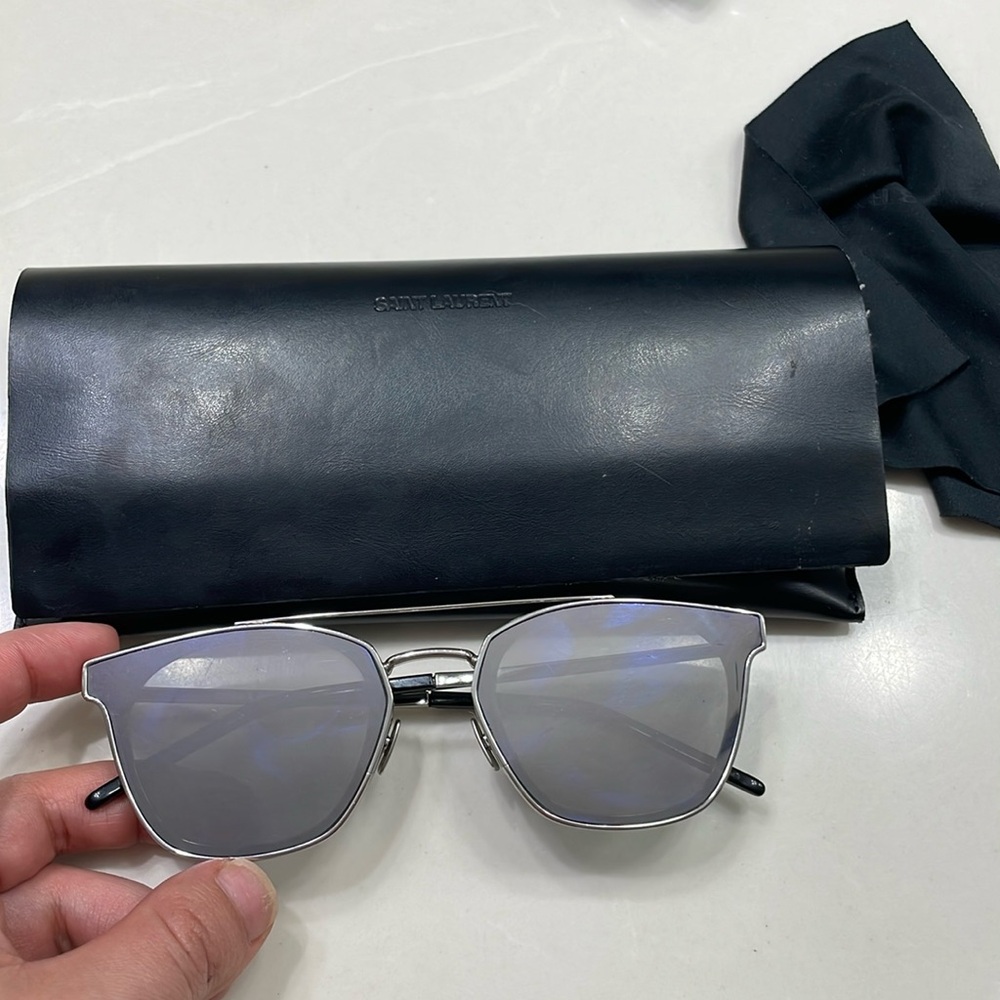 Saint Laurent Mirrored sunglasses